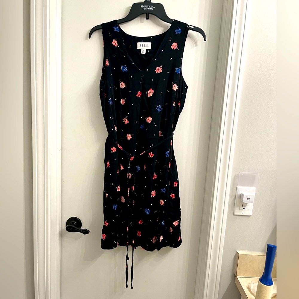 Elle Black Floral V-Neck dress with waist tie